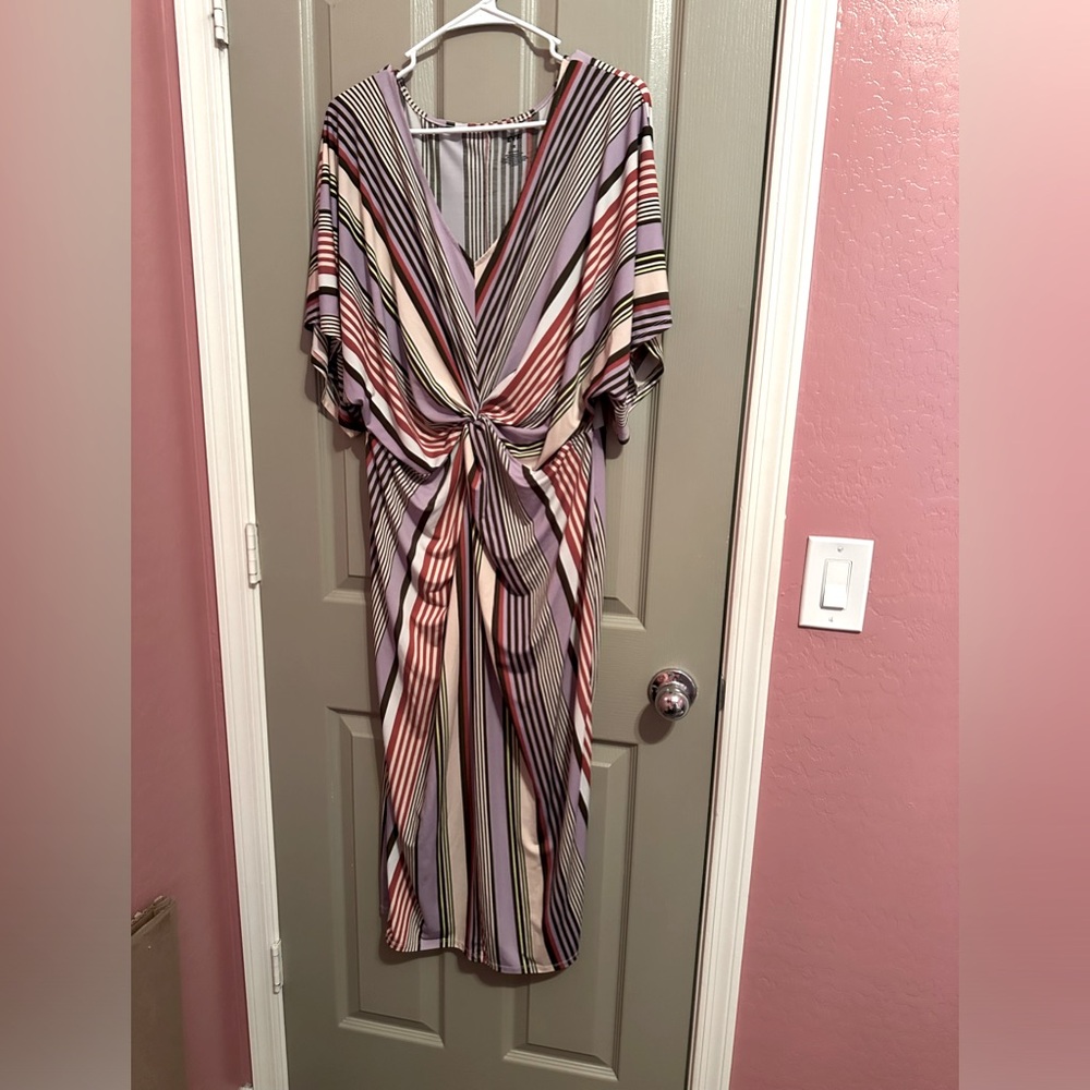 Evri V-Neck Batwing Dress Color Multi-Striped Size 1X